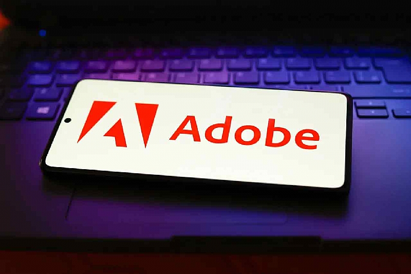 Adobe запускает Acrobat Spaces — бесплатный учебный инструмент на базе искусственного интеллекта для студентов